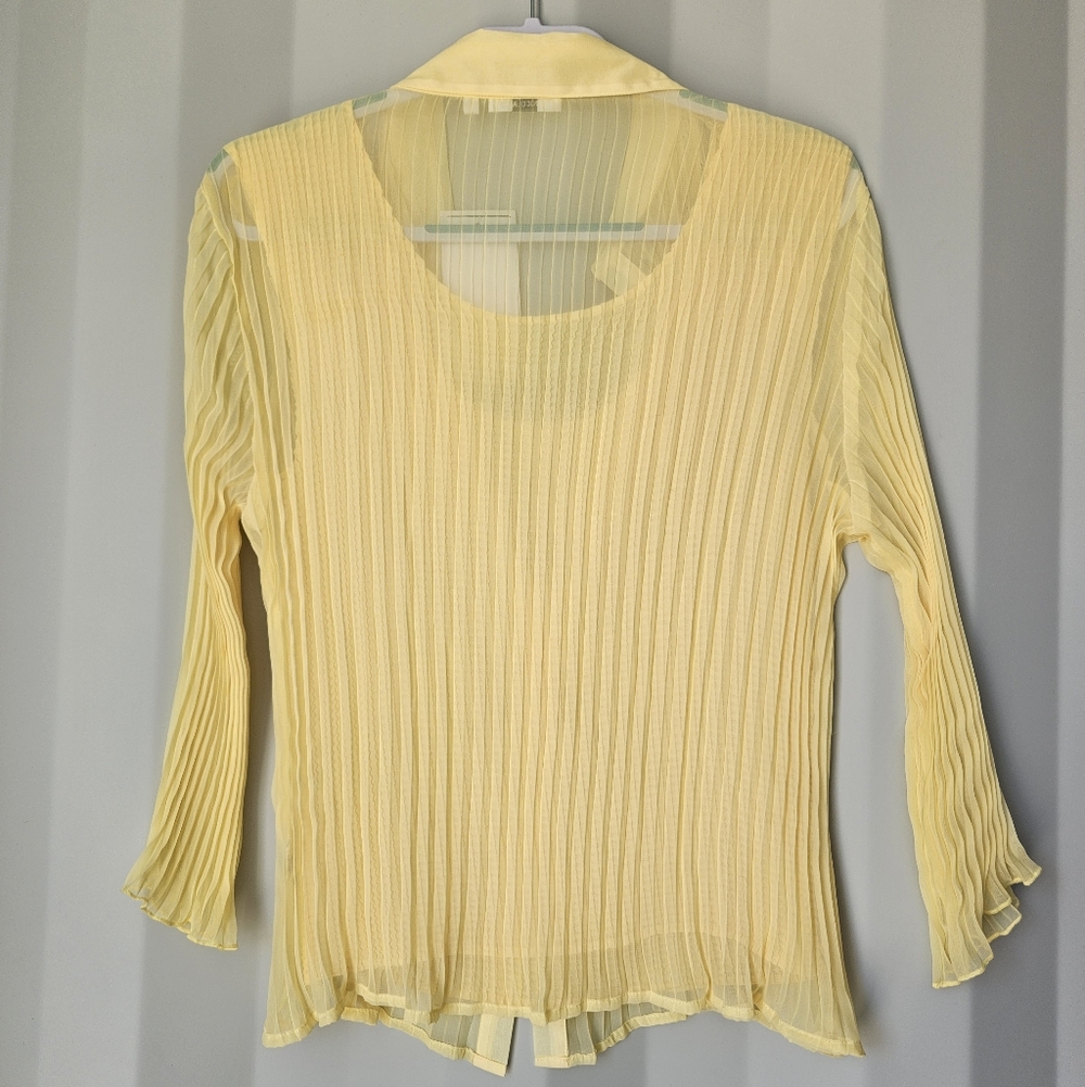 Nicola Pale Yellow Pleated Sheer Button-Up Blouse with Tank - Picture 3 of 10